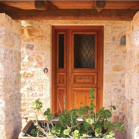 Kourounis House 펜션