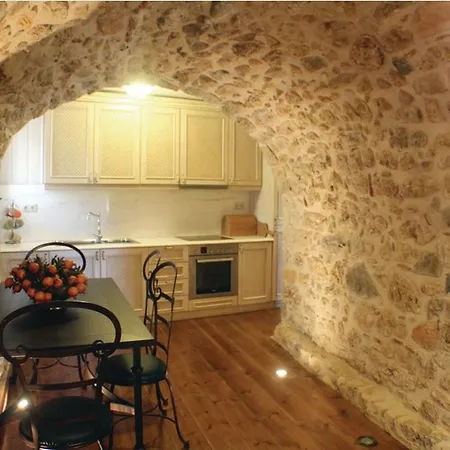 Kourounis House *